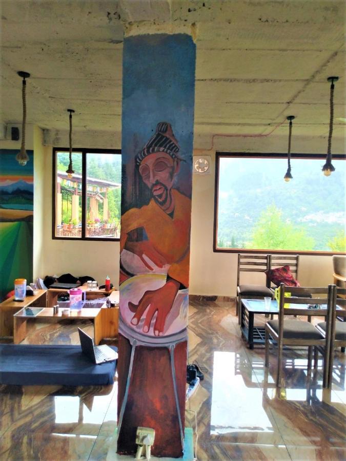 Cafe Monkbase- Food And Stay Manāli Esterno foto