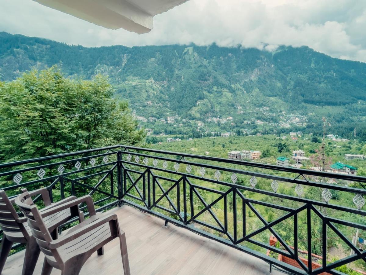 Cafe Monkbase- Food And Stay Manāli Esterno foto